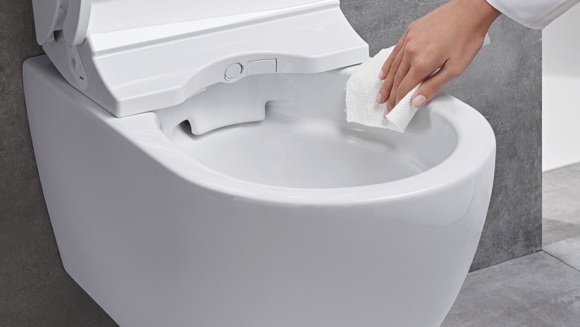 Geberit AquaClean Dusch-WC reinigen
